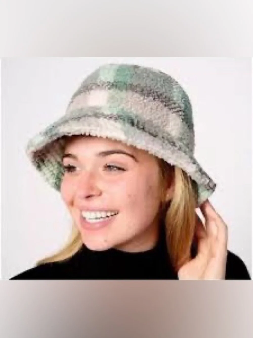 Koolaburra by UGG Sherpa Plaid Bucket Hat Green Grey Faux Fur Cozy Winter S/O